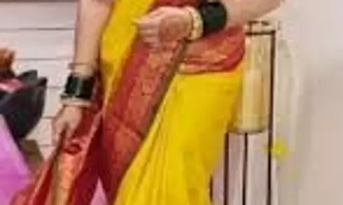 traditional festive look: मकर संक्रांति पर पहनें ये  रंग की साड़ियां, मिलेगा परफेक्ट ट्रेडिशनल फेस्टिव लुक