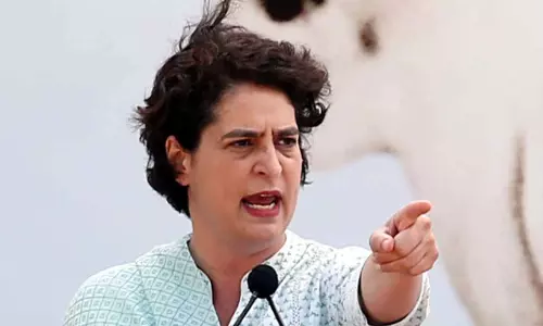 प्रियंका ने बिधूड़ी टिप्पणी की आलोचना की प्रियंका ने बिधूड़ी टिप्पणी की आलोचना की
