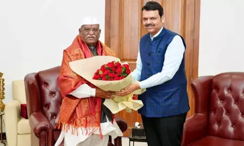 Jaipur : राज्यपाल की महाराष्ट्र के मुख्यमंत्री से भेट Jaipur : राज्यपाल की महाराष्ट्र के मुख्यमंत्री से भेट