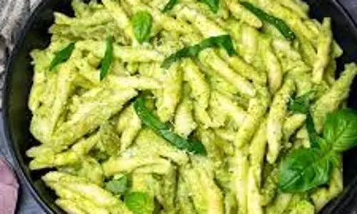 Creamy Green Pasta:   ट्राई करें क्रीमी ग्रीन पास्ता