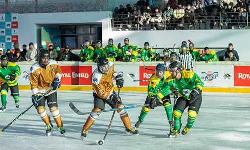 Ice Hockey League: चुस्किट के पांच-सितारा प्रदर्शन ने चांग्ला लामोस को सेमीफाइनल में पहुंचाया