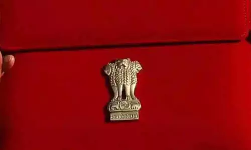 बजट में कर सरलीकरण, व्यक्तिगत आयकर में कमी पर ध्यान दिया जाना चाहिए: EY बजट में कर सरलीकरण, व्यक्तिगत आयकर में कमी पर ध्यान दिया जाना चाहिए: EY