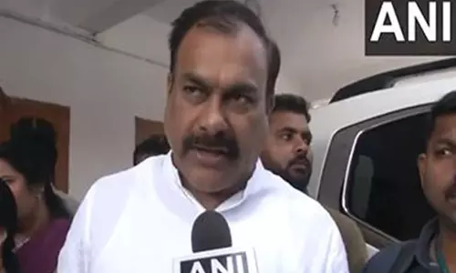 केटीआर के खिलाफ फॉर्मूला-ई रेस का मामला राजनीतिक प्रतिशोध है: BRS नेता रावुला श्रीधर रेड्डी केटीआर के खिलाफ फॉर्मूला-ई रेस का मामला राजनीतिक प्रतिशोध है: BRS नेता रावुला श्रीधर रेड्डी