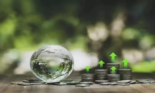 HDFC म्यूचुअल फंड ने एक्सिस बैंक में बढ़ाई हिस्सेदारी HDFC म्यूचुअल फंड ने एक्सिस बैंक में बढ़ाई हिस्सेदारी