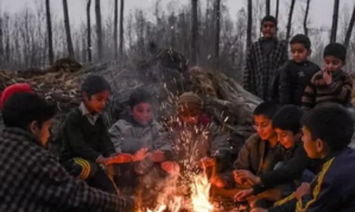 J-K में रात का आसमान साफ ​​रहने से तापमान में और गिरावट आई