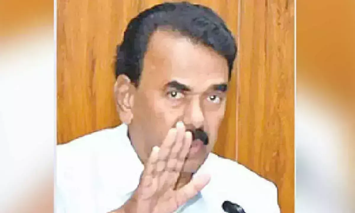 सरकार शराब बनाने वाली कंपनियों के दबाव में नहीं झुकेगी: Jupally सरकार शराब बनाने वाली कंपनियों के दबाव में नहीं झुकेगी: Jupally