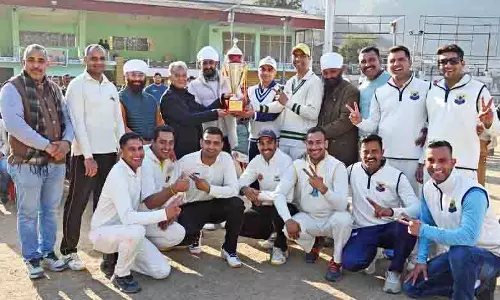 SP 11 मंडी ने सतगुरु प्रताप सिंह क्रिकेट टूर्नामेंट ट्रॉफी जीती SP 11 मंडी ने सतगुरु प्रताप सिंह क्रिकेट टूर्नामेंट ट्रॉफी जीती