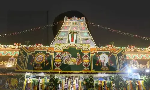 Telangana: वैकुंठ एकादशी के लिए मंदिर तैयार हो गए
