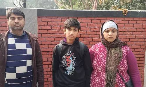 Moradabad: 11 साल के बच्चे को मुरादाबाद पुलिस ने 12 घंटे के अंदर ढूंढा Moradabad: 11 साल के बच्चे को मुरादाबाद पुलिस ने 12 घंटे के अंदर ढूंढा