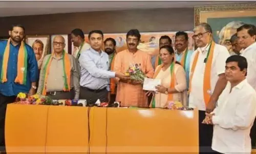 BJP में एलेक्सो सिकेरा की जगह और राजनीतिक भविष्य पर बहस छिड़ी BJP में एलेक्सो सिकेरा की जगह और राजनीतिक भविष्य पर बहस छिड़ी