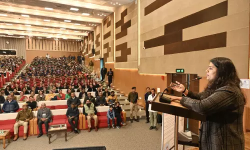 Sri Ganganagar: जिला स्तरीय सड़क सुरक्षा जागरूकता कार्यशाला का आयोजन Sri Ganganagar: जिला स्तरीय सड़क सुरक्षा जागरूकता कार्यशाला का आयोजन