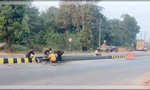 Bethora मीडियन बंद होने से बच्चों के लिए खतरनाक क्रॉसिंग से गुजरने पर निवासियों में चिंता Bethora मीडियन बंद होने से बच्चों के लिए खतरनाक क्रॉसिंग से गुजरने पर निवासियों में चिंता
