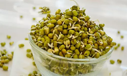 रोज़ाना अंकुरित मूंग दाल खाने के 5 अविश्वसनीय फायदे