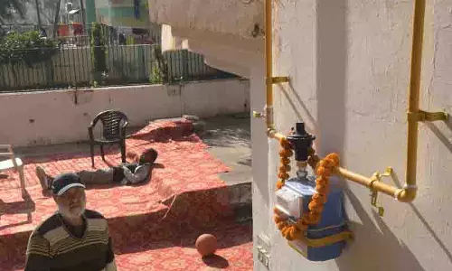 Mansa Devi कॉम्प्लेक्स में पाइप से गैस आपूर्ति शुरू होने के साथ ही सिलेंडरों को अलविदा कह दिया गया Mansa Devi कॉम्प्लेक्स में पाइप से गैस आपूर्ति शुरू होने के साथ ही सिलेंडरों को अलविदा कह दिया गया