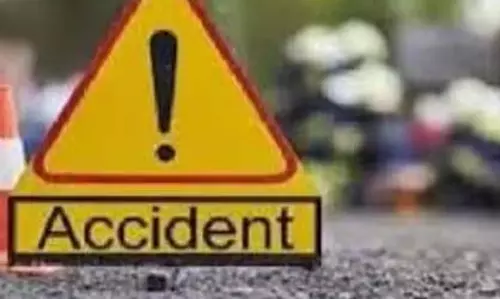 Punjab: वैन और कार की टक्कर में दो स्कूली बच्चे घायल Punjab: वैन और कार की टक्कर में दो स्कूली बच्चे घायल
