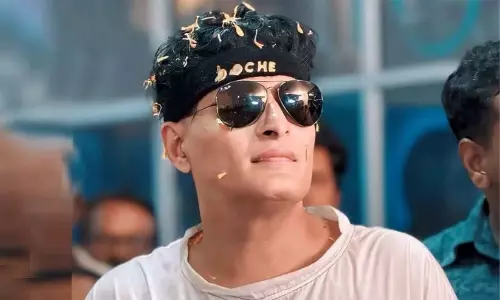 No bail: यौन शोषण मामले में बॉबी चेम्मनूर को रिमांड पर लिया गया No bail: यौन शोषण मामले में बॉबी चेम्मनूर को रिमांड पर लिया गया