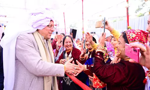 CM धामी ने बरेली में 29वें उत्तरायण मेले का उद्घाटन किया, द यूथ आइडियाज पुस्तक का किया विमोचन