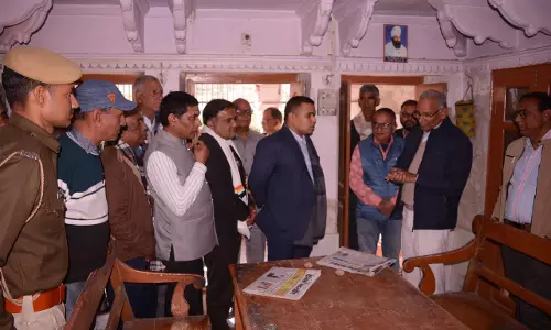 Churu: जिला कलेक्टर अभिषेक  ने किया 1907 में स्थापित संस्था सर्वहितकारिणी सभा का अवलोकन