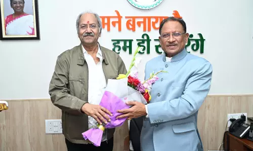 सांसद बृजमोहन अग्रवाल ने मुख्यमंत्री विष्णुदेव साय से की सौजन्य भेंट