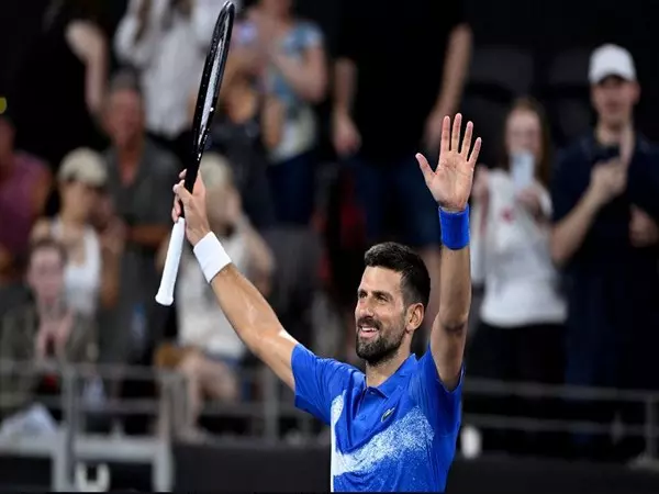 Djokovic ने कहा- वे अभी तैयार नहीं हैं, लेकिन उनके पिता उन्हें रिटायर करने की कोशिश कर रहे Djokovic ने कहा- वे अभी तैयार नहीं हैं, लेकिन उनके पिता उन्हें रिटायर करने की कोशिश कर रहे