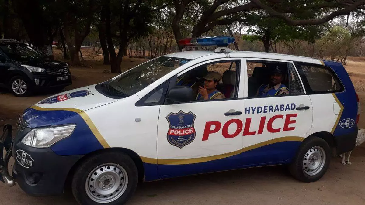 Hyderabad पुलिस की 5 राज्यों में कार्रवाई, 23 साइबर जालसाजों को पकड़ने में मदद मिली