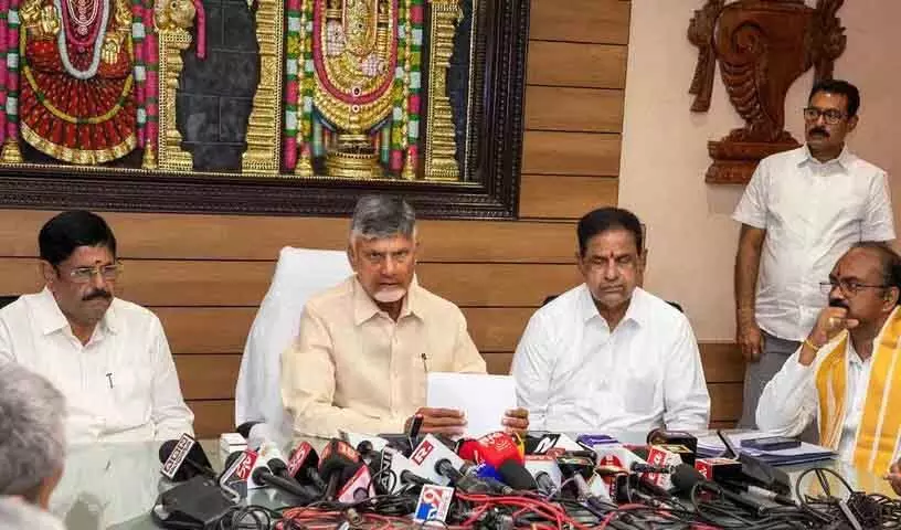 Andhra CM ने तिरुपति भगदड़ की न्यायिक जांच के आदेश दिए