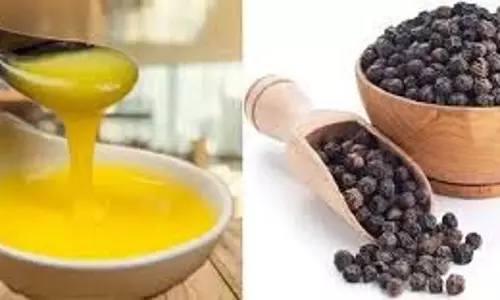 Health:  एक चम्मच घी में चुटकी भर काली मिर्च मिलाकर सेवन करने से दूर हो जाएंगी ये गंभीर समस्याएं