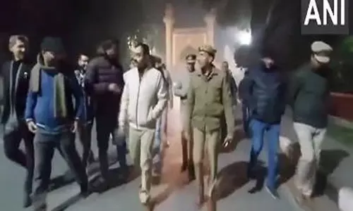 अलीगढ़ मुस्लिम विश्वविद्यालय को बम की धमकी मिली, Police ने जांच शुरू की