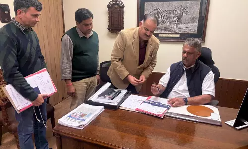 Jaipur: चिकित्सा विभाग में मिशन मोड में भर्तियां, नवनियुक्त 7674 नर्सिंग ऑफिसर के पदस्थापन आदेश Jaipur: चिकित्सा विभाग में मिशन मोड में भर्तियां, नवनियुक्त 7674 नर्सिंग ऑफिसर के पदस्थापन आदेश