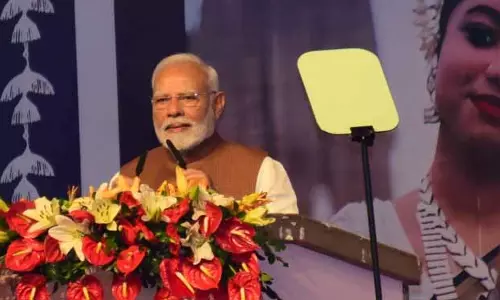 भारत युद्ध के बजाय बुद्ध की वकालत करता है: PM Modi भारत युद्ध के बजाय बुद्ध की वकालत करता है: PM Modi