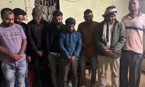 8 जुआरी गिरफ्तार, जंगल से दबोचे गए सभी