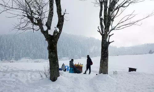 Jammu: घाटी में शीतलहर तेज, तापमान शून्य से नीचे