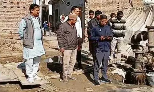 Haryana : रेलवे ओवरब्रिज के निर्माण में तेजी लाएं Haryana : रेलवे ओवरब्रिज के निर्माण में तेजी लाएं
