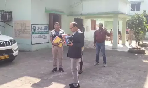 Odisha: किरमिरा पंचायत समिति अध्यक्ष के खिलाफ अविश्वास प्रस्ताव पर मतदान रद्द Odisha: किरमिरा पंचायत समिति अध्यक्ष के खिलाफ अविश्वास प्रस्ताव पर मतदान रद्द