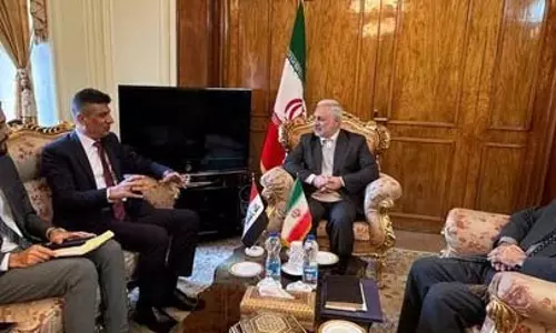 Iran के उप विदेश मंत्री जलालज़ादेह ने इराक के महावाणिज्यदूत से मुलाकात की Iran के उप विदेश मंत्री जलालज़ादेह ने इराक के महावाणिज्यदूत से मुलाकात की