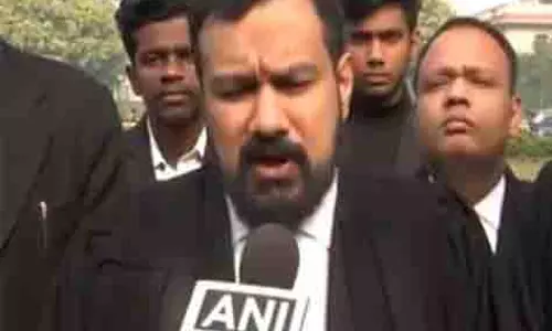 संभल कुआं विवाद पर सुप्रीम कोर्ट ने नोटिस जारी कर UP सरकार से 21 फरवरी तक स्थिति रिपोर्ट मांगी संभल कुआं विवाद पर सुप्रीम कोर्ट ने नोटिस जारी कर UP सरकार से 21 फरवरी तक स्थिति रिपोर्ट मांगी