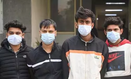 NCR में समलैंगिक पुरुषों से पैसे ऐंठने के आरोप में मेरठ के चार लोग गिरफ्तार