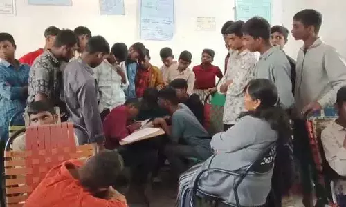 शिक्षक द्वारा पीटे गए छात्र Siddipet अस्पताल में भर्ती