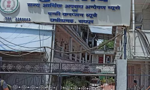 शिक्षा अधिकारी, क्लर्क और टीचर गिरफ्तार, ACB ने दबोचा शिक्षा अधिकारी, क्लर्क और टीचर गिरफ्तार, ACB ने दबोचा