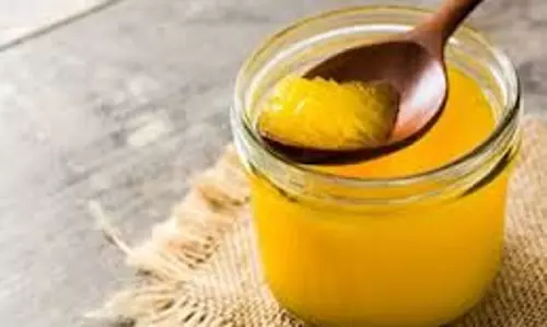 घी इन लोगों की सेहत को फायदा नहीं बल्कि नुकसान पहुंचाता घी इन लोगों की सेहत को फायदा नहीं बल्कि नुकसान पहुंचाता