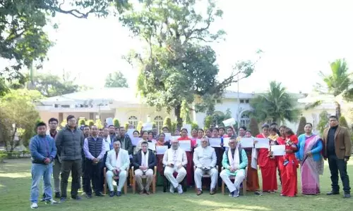 Manipur: मुख्यमंत्री ने पीएमकेवीवाई के तहत आईडीपी को सीएससीएम प्रमाण पत्र वितरित किए
