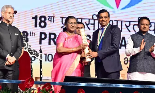 मित्रता और एकजुटता से भरा 3 दिवसीय उत्सव सभी के लिए असाधारण अनुभव रहा: ओडिशा CM मित्रता और एकजुटता से भरा 3 दिवसीय उत्सव सभी के लिए असाधारण अनुभव रहा: ओडिशा CM