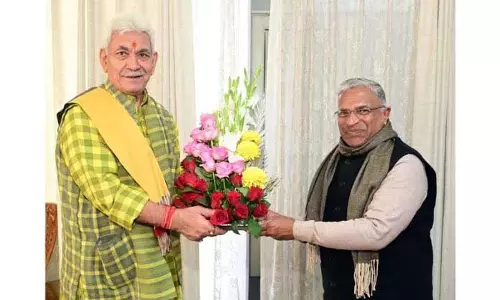राज्यसभा के उप अध्यक्ष व अन्य ने LG से मुलाकात की
