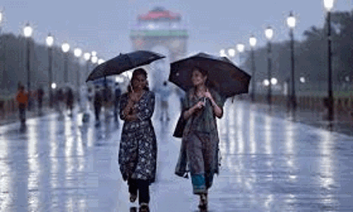 Delhi Weather: दिल्ली NCR में इस सप्ताहांत भारी बारिश का अनुमान Delhi Weather: दिल्ली NCR में इस सप्ताहांत भारी बारिश का अनुमान