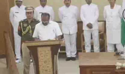Tripura : राज्यपाल नल्लू ने शांति और विकास में राज्य सरकार की प्रगति को सराहा Tripura : राज्यपाल नल्लू ने शांति और विकास में राज्य सरकार की प्रगति को सराहा