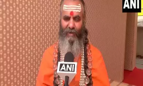 शंकराचार्य नरेंद्रानंद सरस्वती ने समान नागरिक संहिता और जनसंख्या नियंत्रण के क्रियान्वयन की वकालत की
