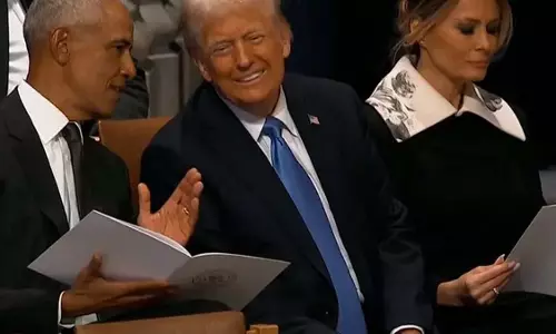 Donald Trump ने बराक ओबामा के साथ अपनी बातचीत पर कहा Donald Trump ने बराक ओबामा के साथ अपनी बातचीत पर कहा