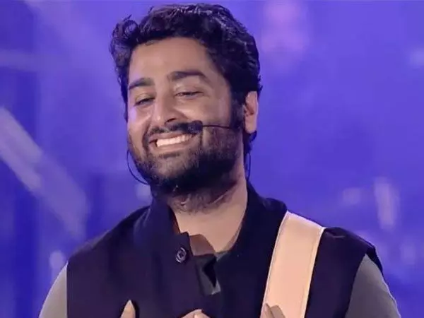 Arijit Singh ने आजाद के गाने अजीब-ओ-गरीब को अपनी आवाज दी