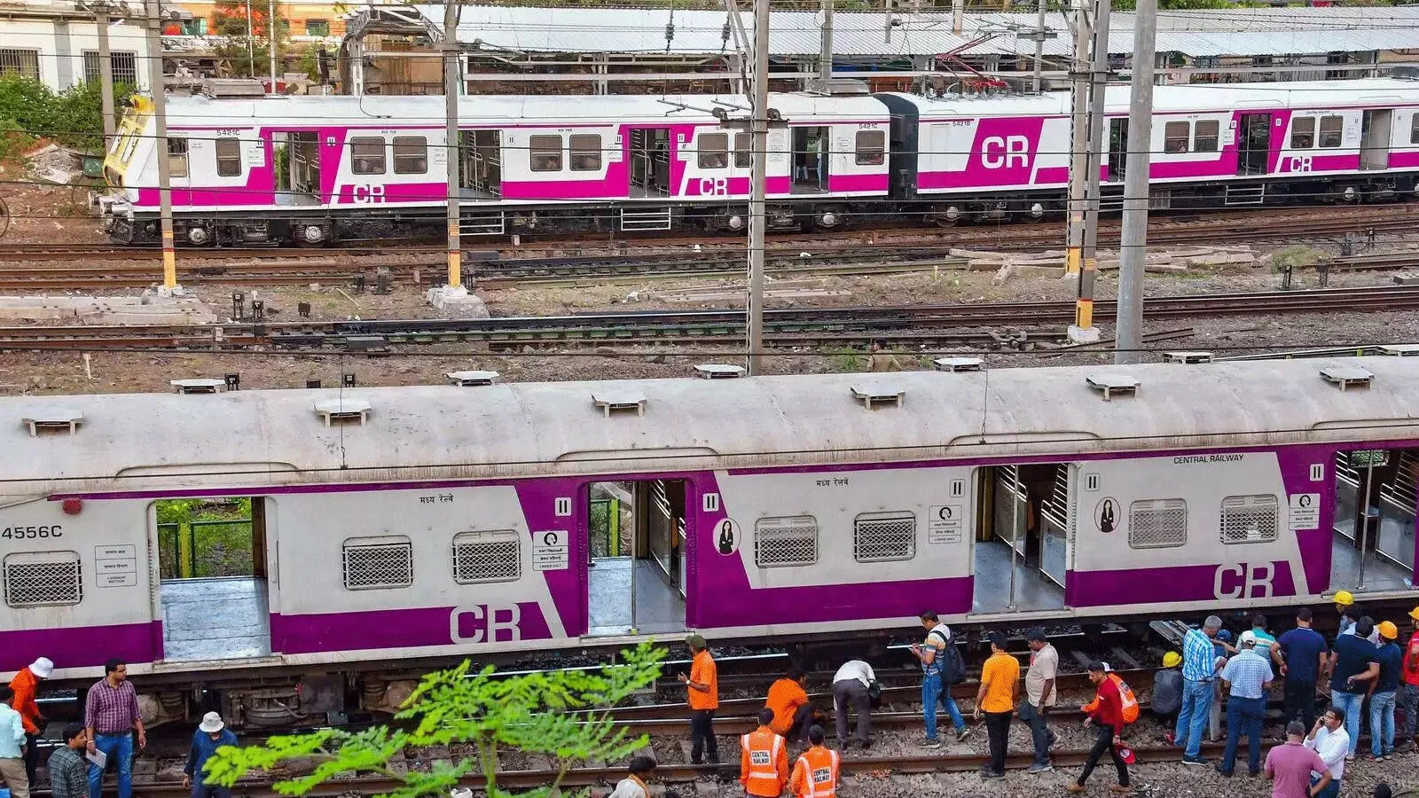 Local train: कल मेगा ब्लॉक के कारण इन रूटों पर सेवाएं प्रभावित रहेंगी