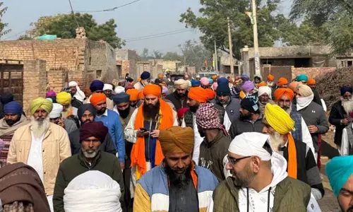 Haryana: हरियाणा के गुरुद्वारा प्रबंधक निकाय का चुनाव करने के लिए सिख तैयार Haryana: हरियाणा के गुरुद्वारा प्रबंधक निकाय का चुनाव करने के लिए सिख तैयार